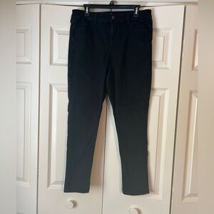 American Eagle High Rise Black Skinny Jeans